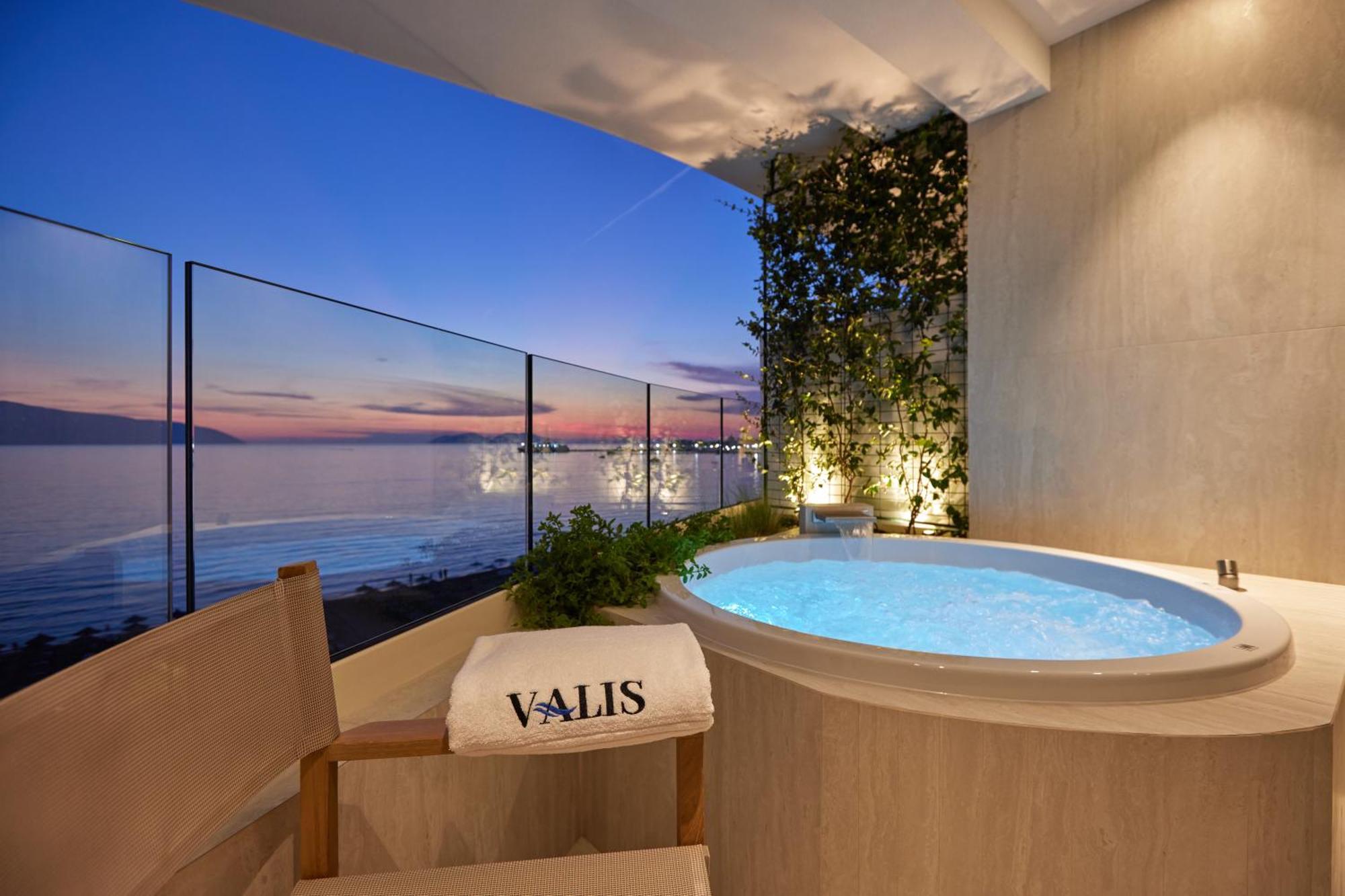Valis Luxury Hotel Vlorë エクステリア 写真