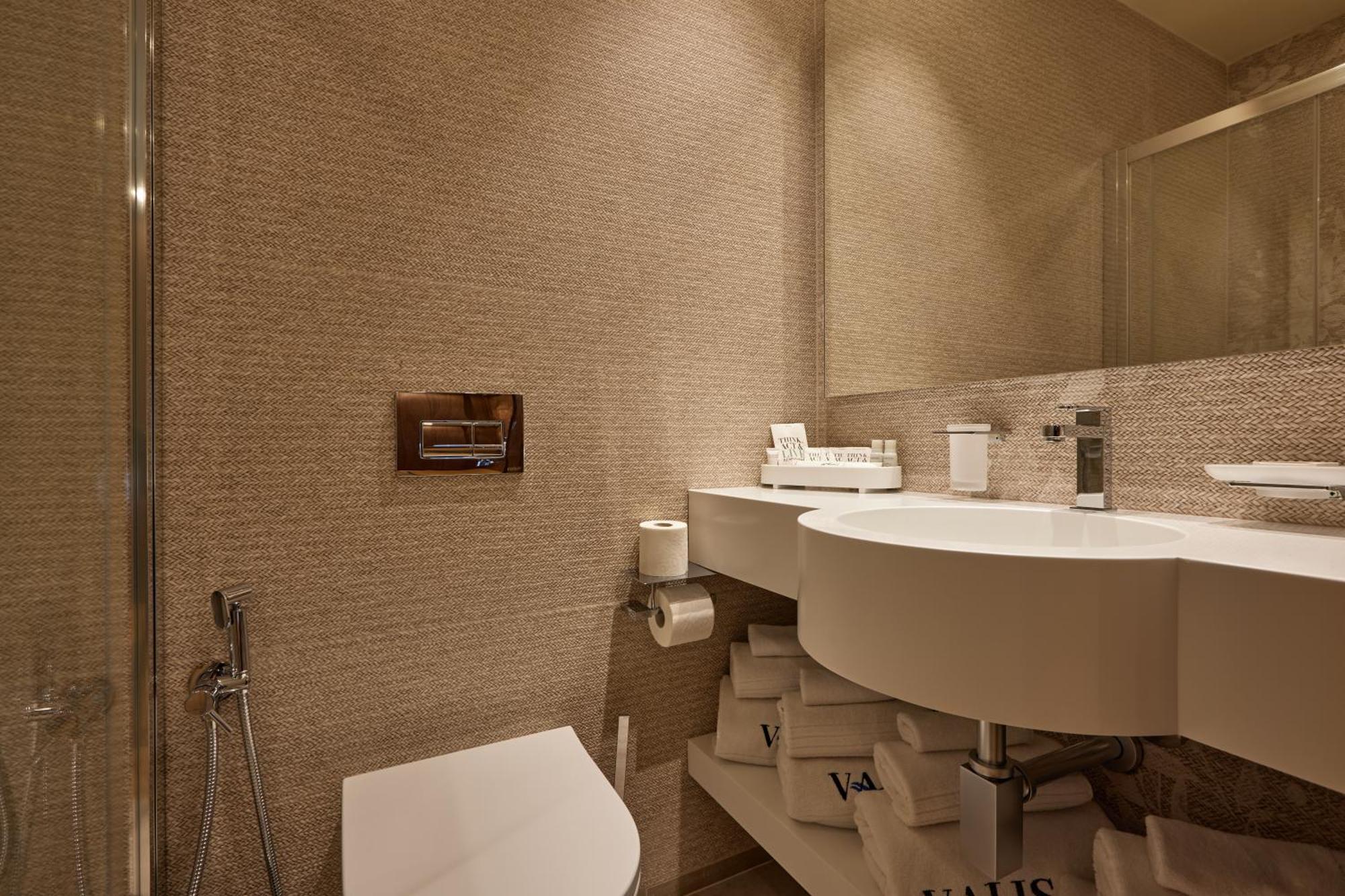 Valis Luxury Hotel Vlorë エクステリア 写真