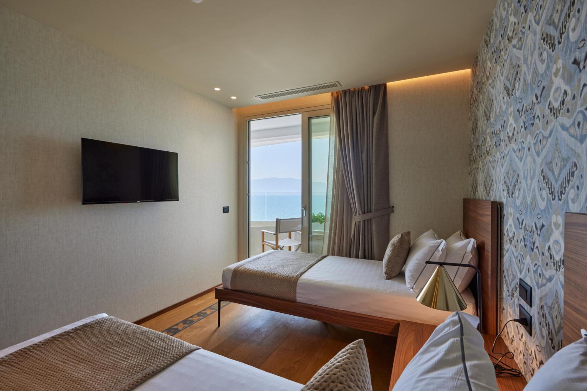 Valis Luxury Hotel Vlorë エクステリア 写真