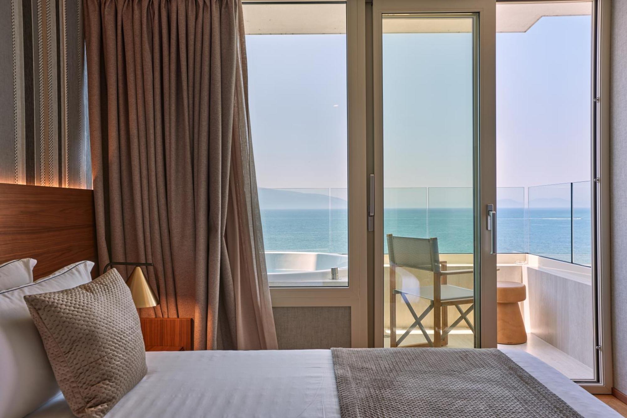 Valis Luxury Hotel Vlorë エクステリア 写真
