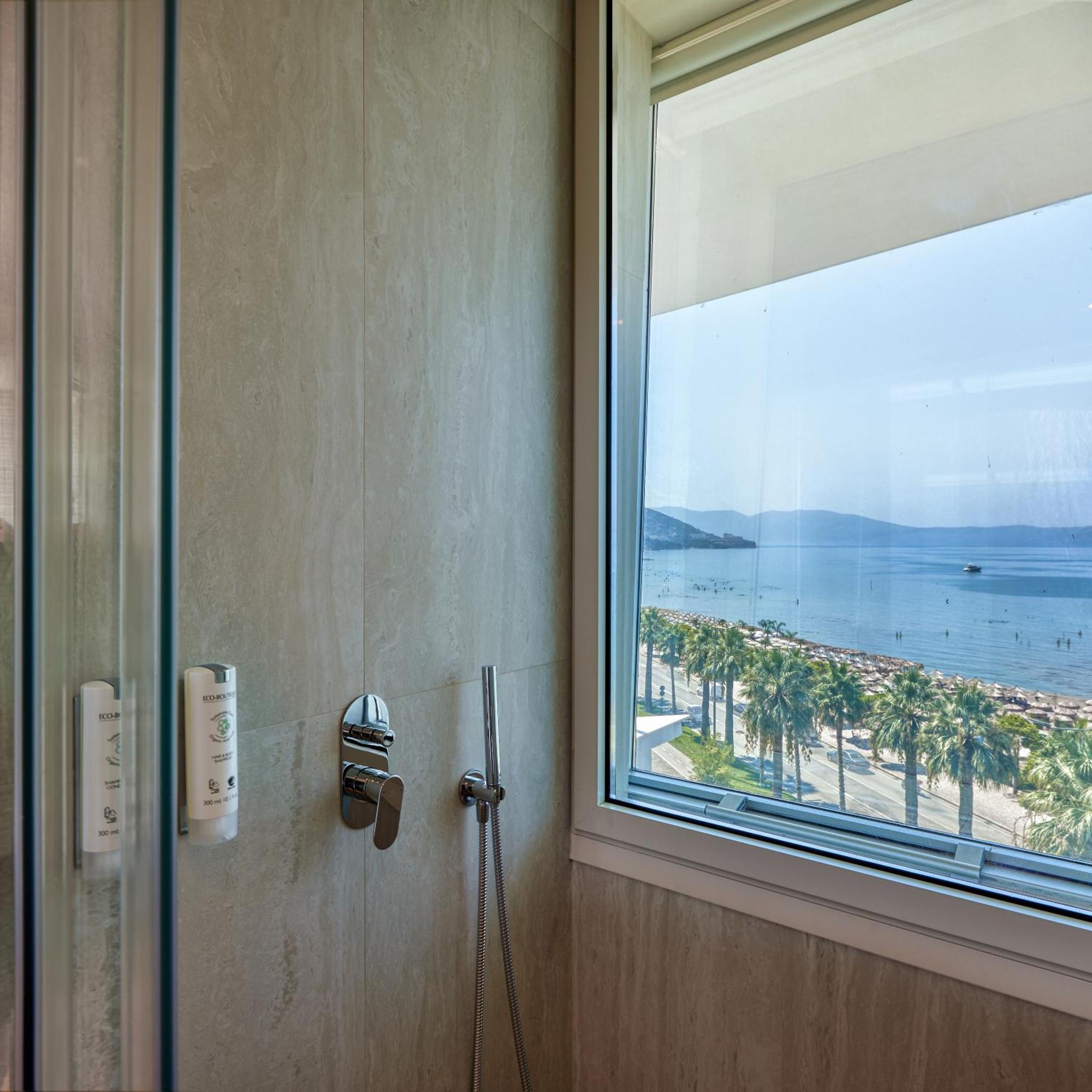 Valis Luxury Hotel Vlorë 部屋 写真